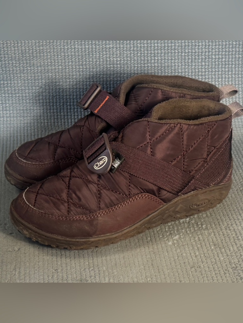 Chaco Ramble Puff Shoes Maroon Purple Water Resistant Fleece Lining Kid Sz 4Y